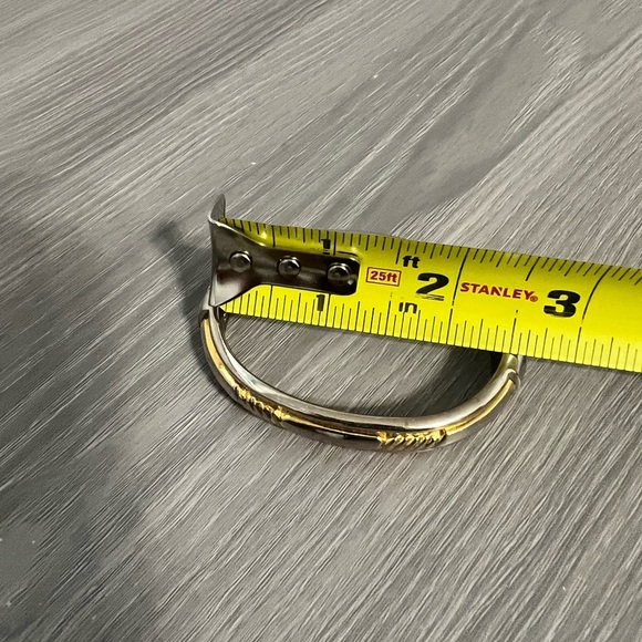 Vintage Gold and Silver Metal Hinged Bracelet - Picture 6 of 6